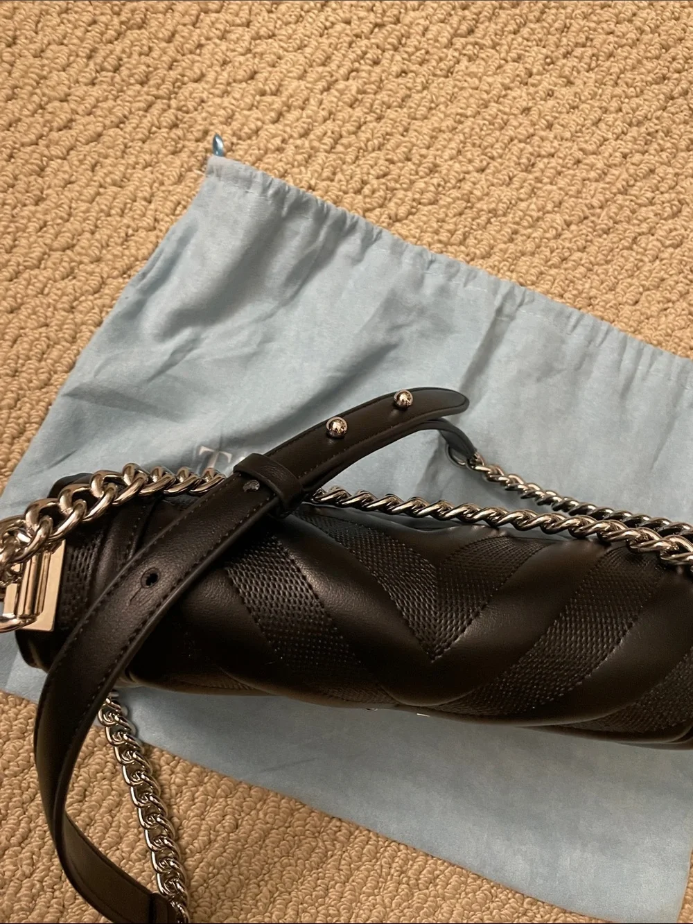 Tiffany & Fred Black Chevron Leather Crossbody with Silver Chain - Picture 8 of 14
